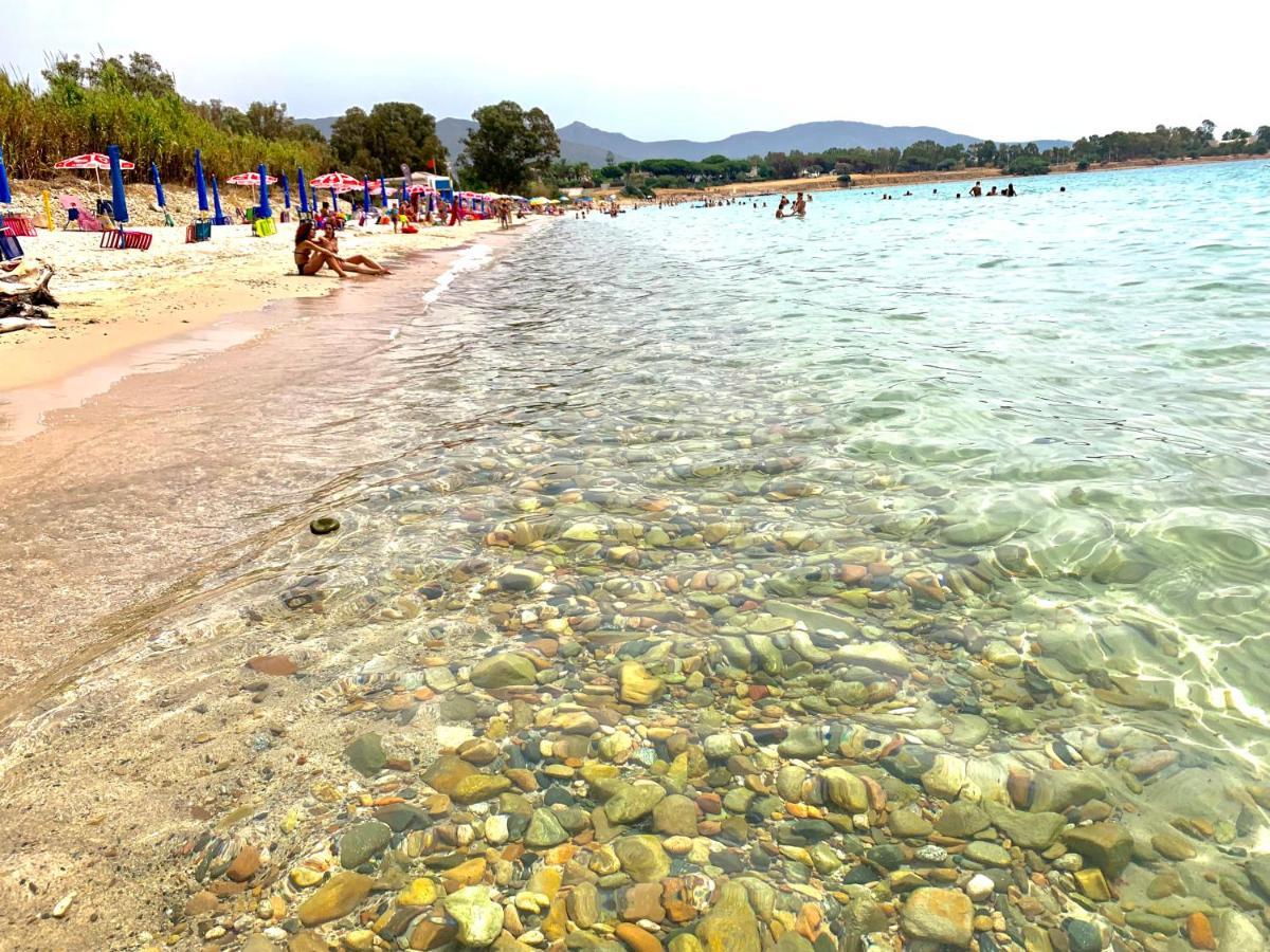 Villa Sunlight Sardegna กาปิตานา ภายนอก รูปภาพ