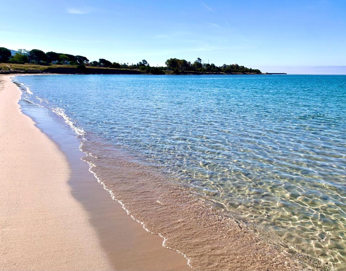 Villa Sunlight Sardegna กาปิตานา ภายนอก รูปภาพ