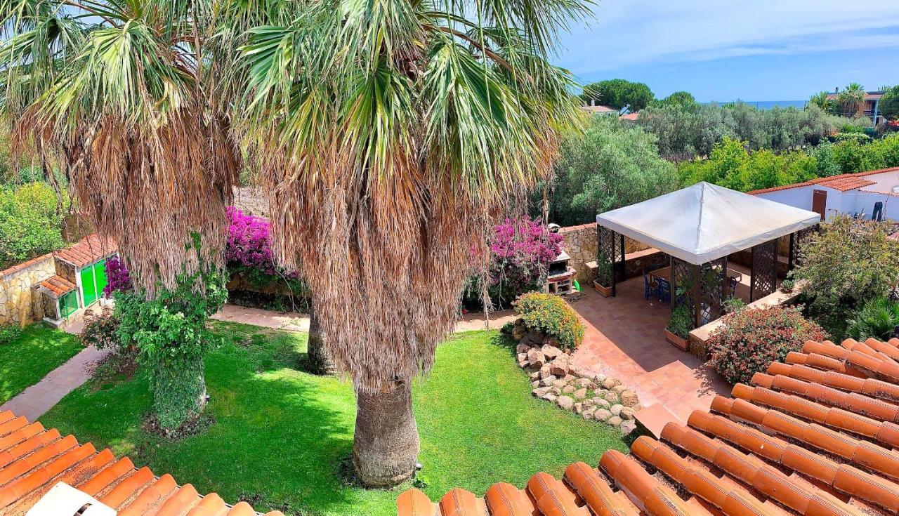 Villa Sunlight Sardegna กาปิตานา ภายนอก รูปภาพ